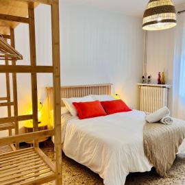 Ca La Pia, hotel u gradu Corbíns