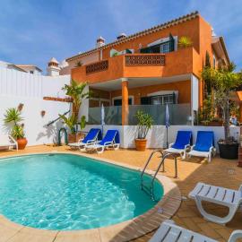 "Casas Novas Guesthouse"