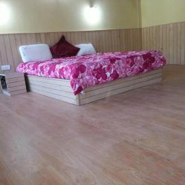 Hotel Raj, hotelli kohteessa Durgjan