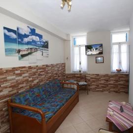 Paraporti Room 2