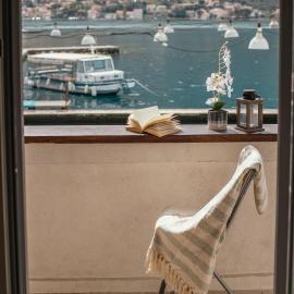 Step to Kotor bay Guesthouse, hotel u Kotoru