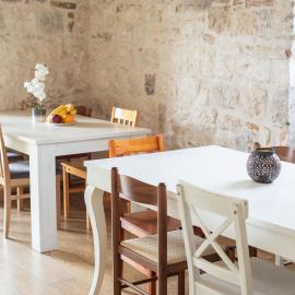 Step to Kotor bay Guesthouse، فندق في كوتور