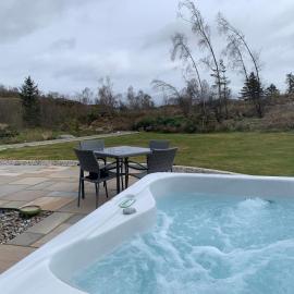 Tawny Owl Pod with Hot Tub, hotel in Oban