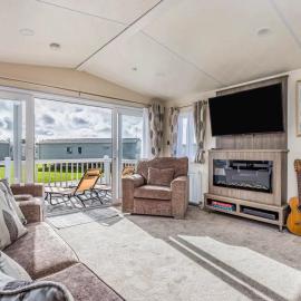 Charming Chalet at Lakeside Park - Pass the Keys