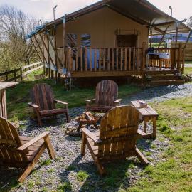 Rosgarron Safari Canvas Lodge Glorious Glamping, hotel a Magherafelt