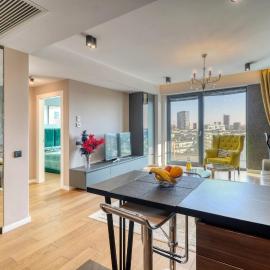Prestige Views: Luxury Retreat, hotel din București