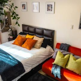 Luxury Resort Condo in Pasig FastWifiPoolSmartLock