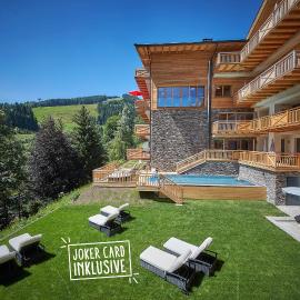 AlpenParks Hotel & Apartment Sonnleiten، فندق في سالباخ هينترغليم