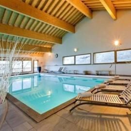 Appartements 3 vallées, piscine et sauna: Orelle şehrinde bir otel