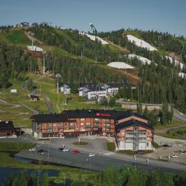 Ski-Inn RukaValley, hotel u gradu Ruka