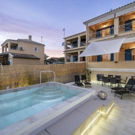 Villa Nina with Private Plunge Pool, 5km to Corfu Town