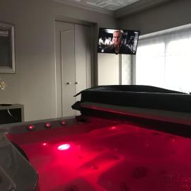 MAISON AVEC JACUZZI PRIVATIF