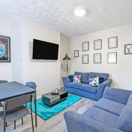 Scott House - Contractor Friendly - Sleeps 7