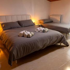 Casa Schioppo - Molise fells like Home โรงแรมในCarpinone
