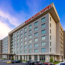 Drury Plaza Hotel Tallahassee, hotel v mestu Tallahassee