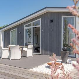 Holiday Home in Zeeland near Stream Garden