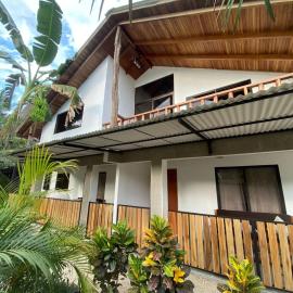 Leidy Mar Apartments