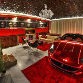 Ferrari wellness apartmán, hotel em Pardubice