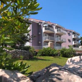 Apartmani Marija Klimno A, hotel em Klimno