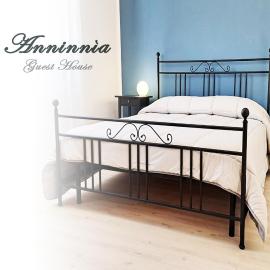 DOMO Anninnìa - GhiIarza Guest House, hotel u gradu Ghilarza