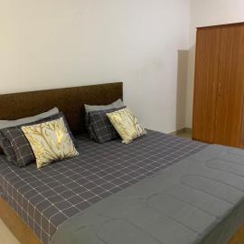 R&R residencies, hotel in Mount Lavinia