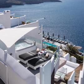 Nevma Suites