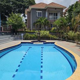 HILLS APARTMENTS, hotel u gradu Kampala