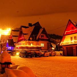 Hanusina Chałupa Wynajem pokoi, hotel in Zakopane