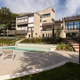 GuestHost - Exclusive Perugia Getaway - Apartments with Shared Pool & Parking