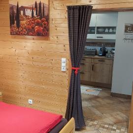 Pfalz-Apartment Mein Chalet - Einzigartig in Großkarlbach – hotel w mieście Großkarlbach