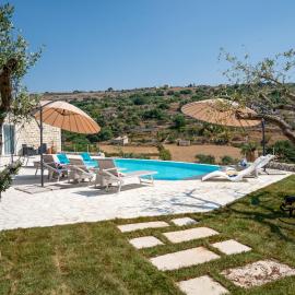 Villa Domus Sicilia - Charming Living, hotel din Modica