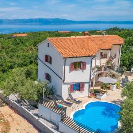 Family-friendly apartments with swimming pool Drenje, Labin - 23001