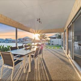 Viesnīca Mariners Cove Luxury Canal Home- Mandurah pilsētā Mandžera