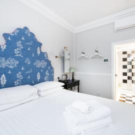 Americana Hotel