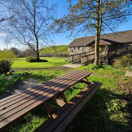 Rural Group Lodging 19 rooms 83 beds Games room, Hotel in Elerch
