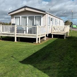 3 Bedroom caravan St osyth beach holiday park with free WiFi and parking, hotel v destinaci Great Clacton