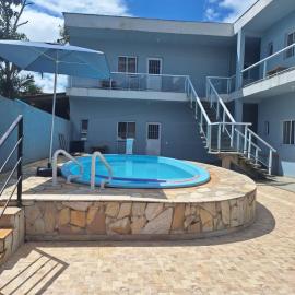 Chalés Praia São Lourenço, hotel in Bertioga