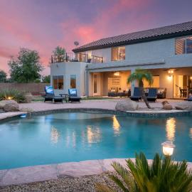 Expansive Mesa Retreat w/ Private Outdoor Pool!, hotell i Mesa