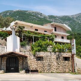 Sudbina, hotel a Brežani