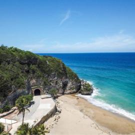 Sea Breeze Tunnel Hideaway 6, hotel em Quebradillas