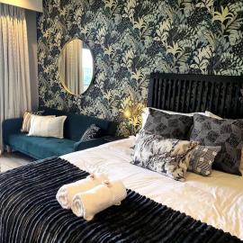 GreenLeaf Stays - Menlyn Maine Apartments