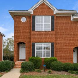 Tiger's Den On Dean In Auburn, hotel in Auburn