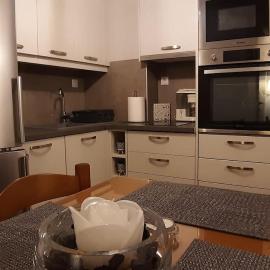 Lakka Athikia suites, hotel di Athíkia