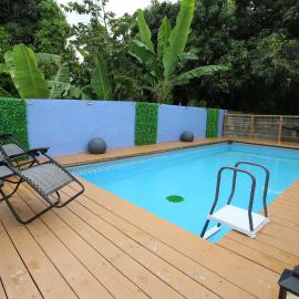 Private 2-Bedroom Villa with Pool & View in Kingston, hotel a Kingston
