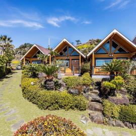 Habada Pension, hotel in Seogwipo