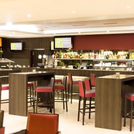 Holiday Inn Express Zürich Airport by IHG, hotell i Rümlang