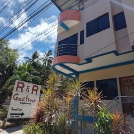 R & R (Rest & Relax) Guesthouse، فندق في سيكويجور