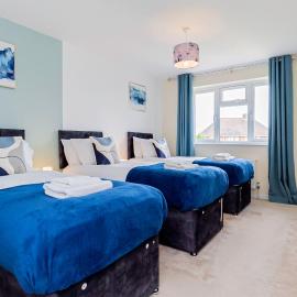 4-BedHaven in Fawley Perfect for ExtendedStays!