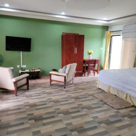 Mew3 Apartment, хотел в Ндола