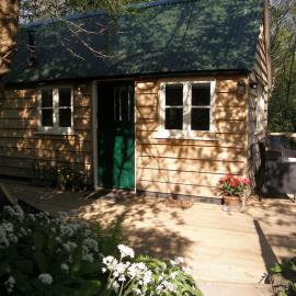 Cabin in the Woods, Hotel in Ardingly